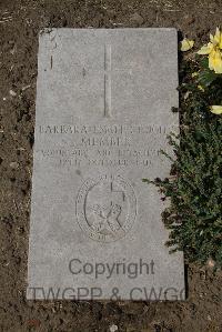 Wimereux Communal Cemetery - St. John, Barbara Esmee